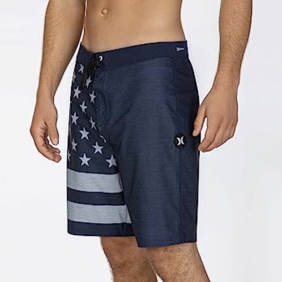 Hurley Men's Phantom Patriot Cheers USA Flag 20" Board Shorts - Picture 1 of 13